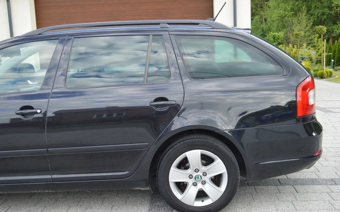 Skoda Octavia cena 17000 przebieg: 194000, rok produkcji 2013 z Nowe Brzesko małe 277